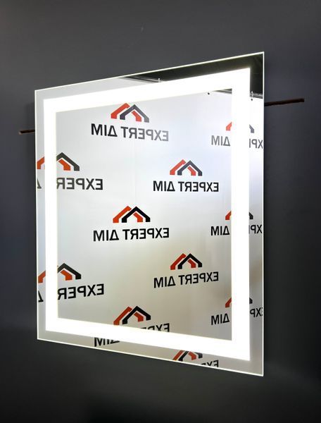 Дзеркало з LED підсвіткою 700х800 з механічним вимикачем LED1(5x8) фото