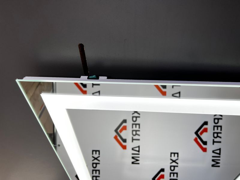 Дзеркало з LED підсвіткою 700х800 з механічним вимикачем LED1(5x8) фото
