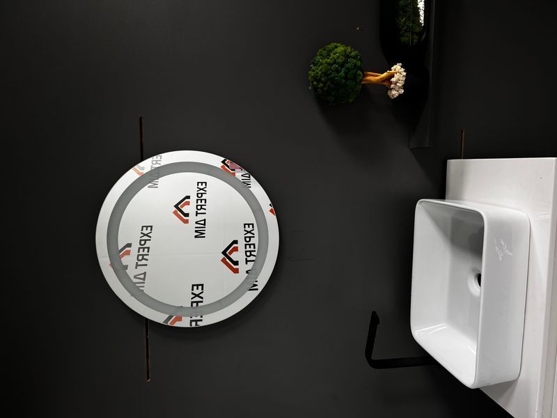 Дзеркало з LED підсвіткою кругле 600х600 з механічним вимикачем LED9(6) фото