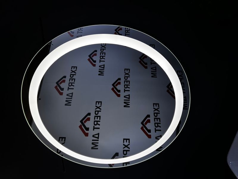 Дзеркало з LED підсвіткою кругле 700х700 з механічним вимикачем LED9(6) фото