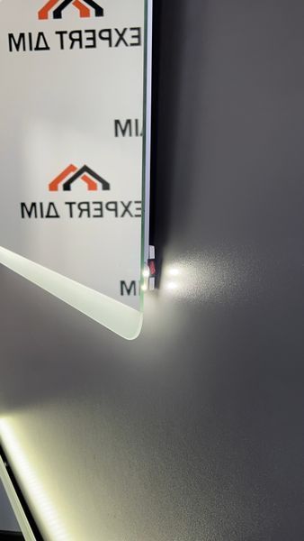 Зеркало с LED13 подсветкой 600х800 с механическим выключателем LED13(6x8) фото