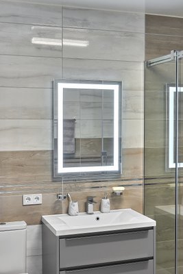 Зеркало с LED подсветкой 600х800мм. в ванную комнату прямоугольное MR-1 Global Glass MR-1 фото