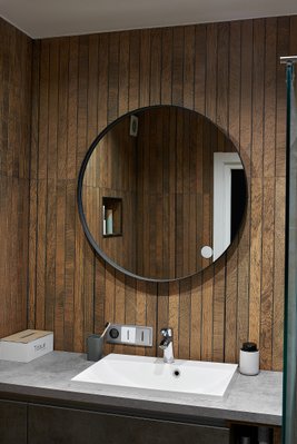 Дзеркало в чорній рамі кругле 800х800 Біла підсвітка у ванну кімнату ML-2 Global Glass ML-2 фото